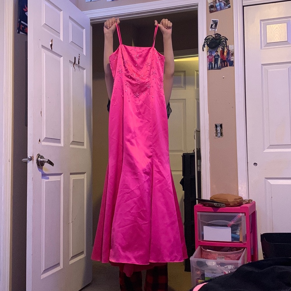pink dress